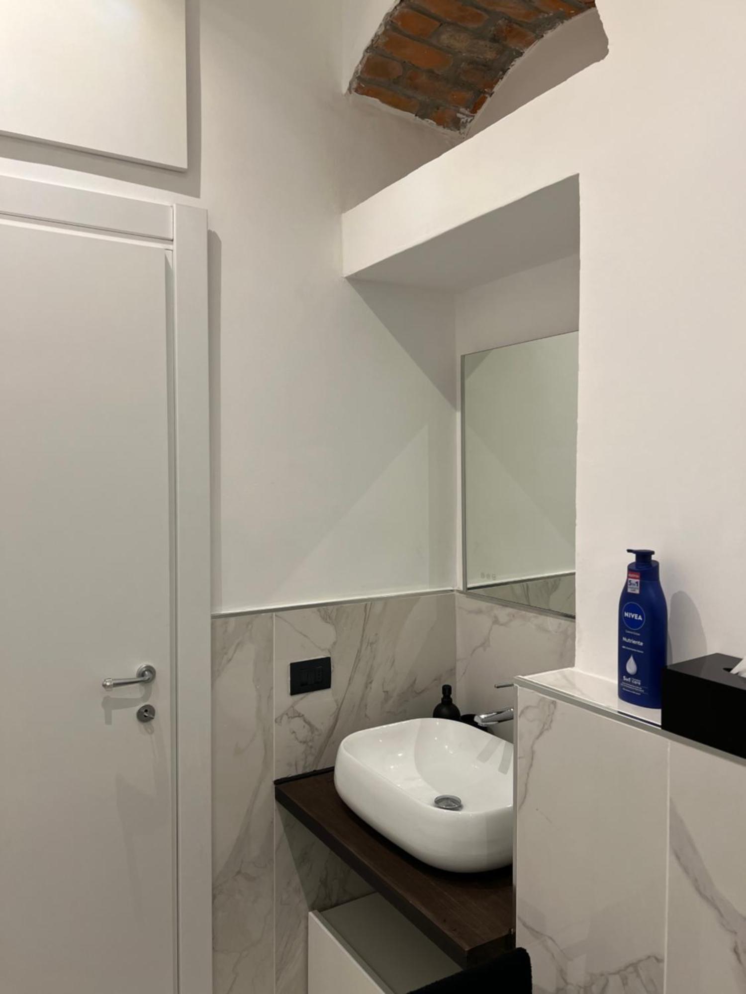 Luxury Apartment Navigli Милан Экстерьер фото